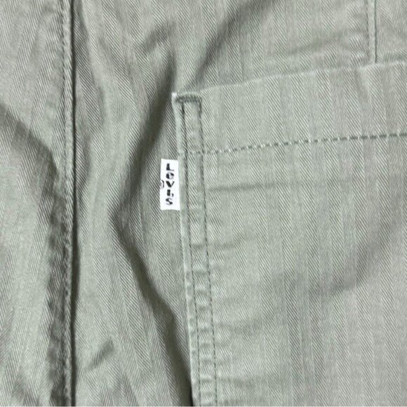 Levi’s Women’s Bermuda Shorts Size 30 Festival Hi-Rise Army Green Classic Modest - Picture 5 of 12